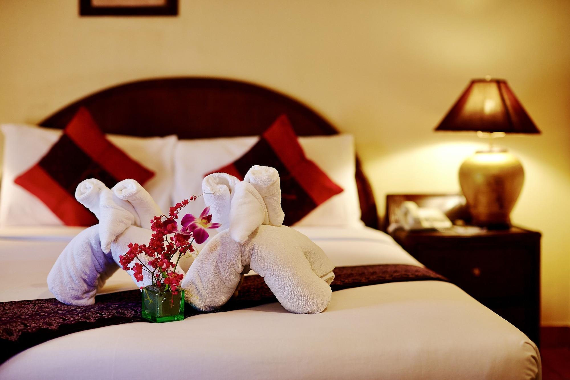 สมุย เบย์วิว รีสอร์ต แอนด์ สปา 3* หาดเฉวง
